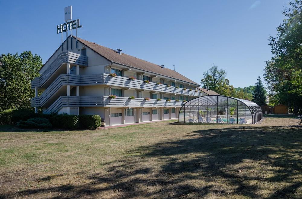 Brit Hotel Confort Nancy Lunéville Exteriör bild