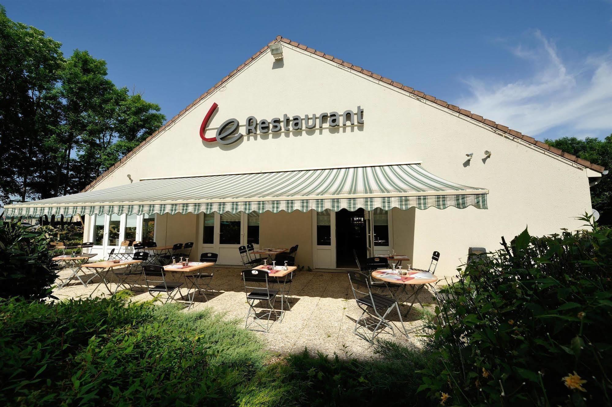 Brit Hotel Confort Nancy Lunéville Exteriör bild